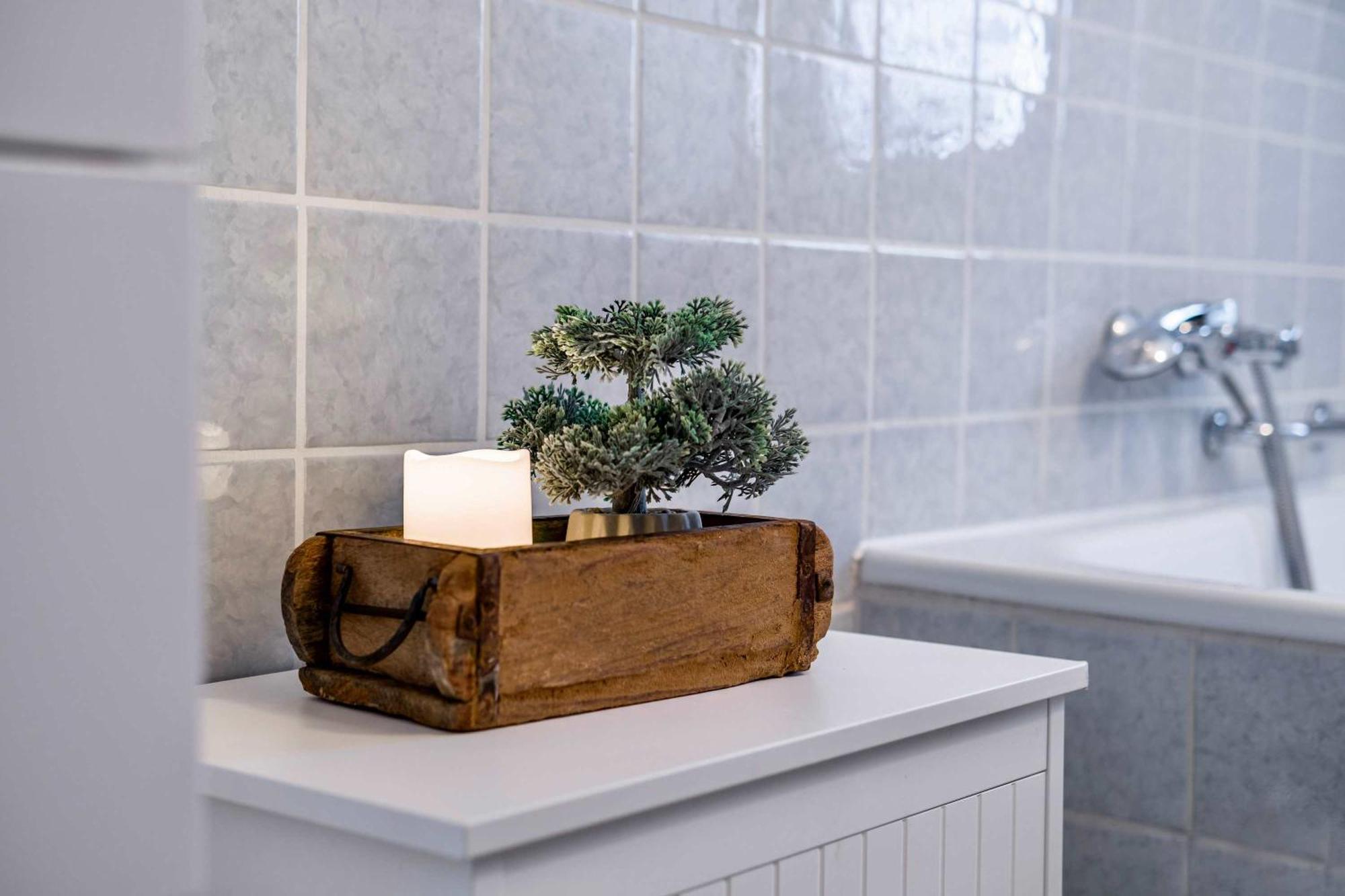 Relaxapartments Black Forest Moments - Maisonette-Wohnung Mit Sonnenbalkon, Schnelles Internet, Naehe Triberger Wasserfaelle, Fuer Bis Zu 4 Personen Schönwalde Esterno foto